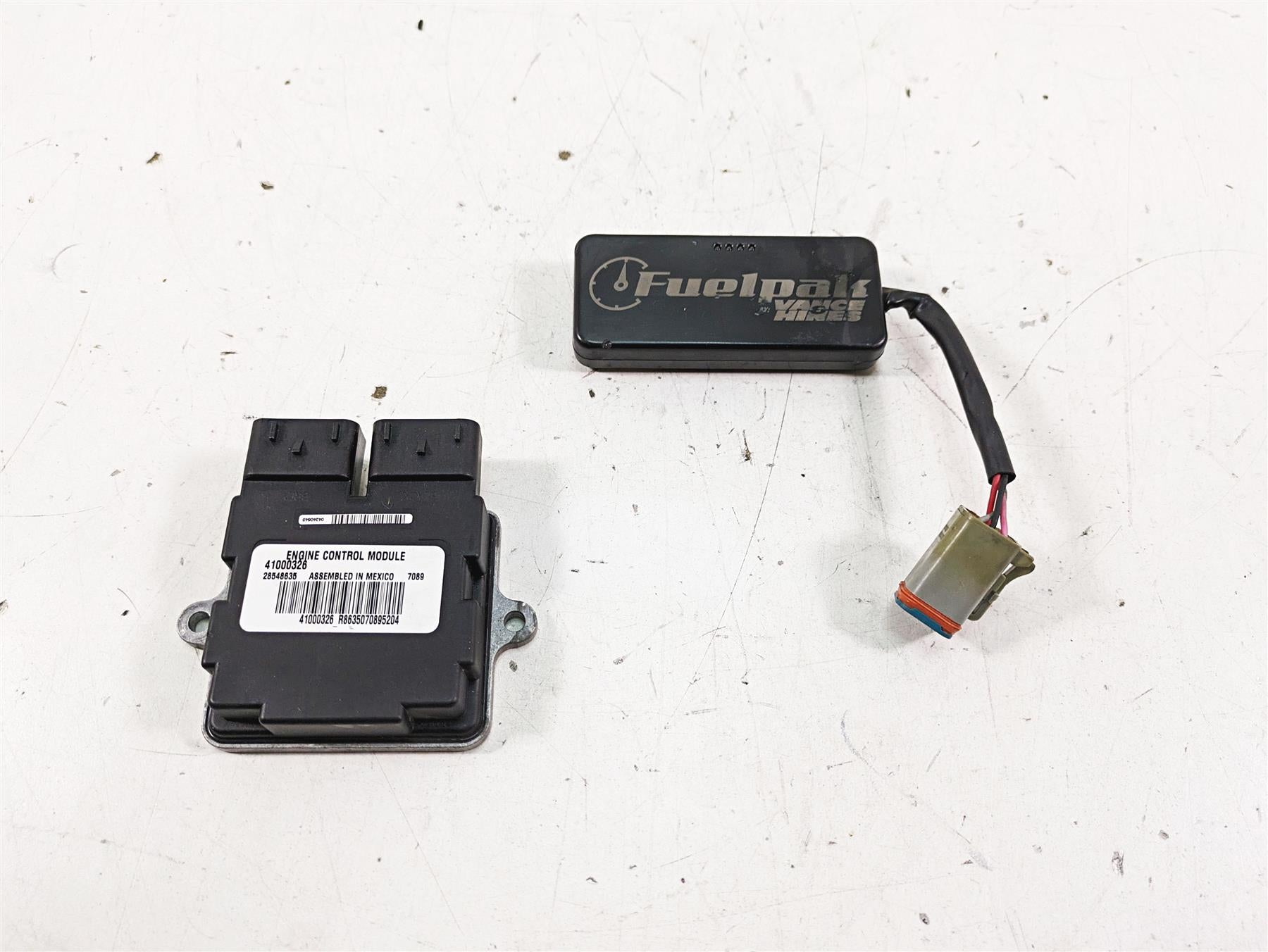 2017 Harley XL883 N Sportster Iron Cdi Ecu + Vance Hines Fuel Pack Set 41000326A | Mototech271