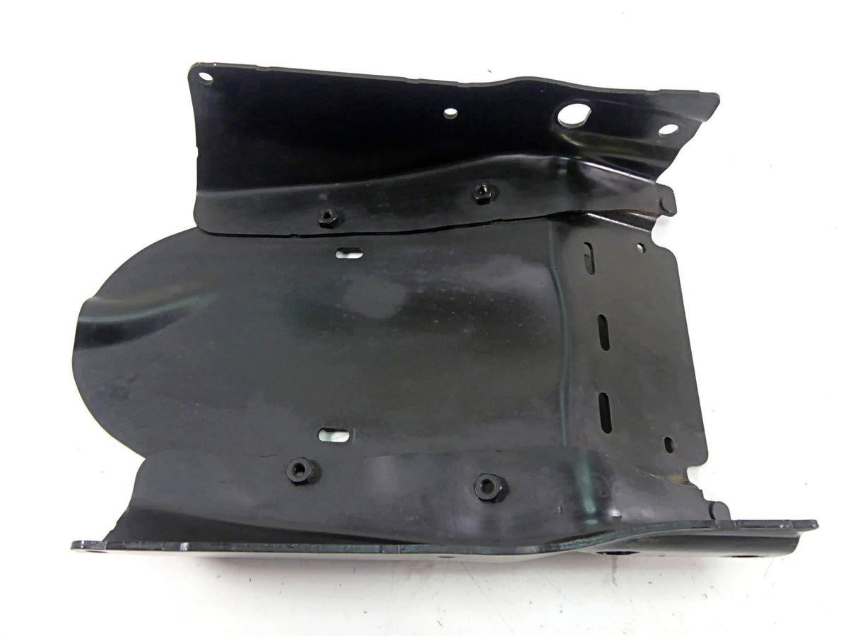 2015 Harley Davidson VRSCDX Night Rod Sp Rear Inner Fender & Mounts 47000001 {{ shop.shopifyCountryName }} - Mototech271
