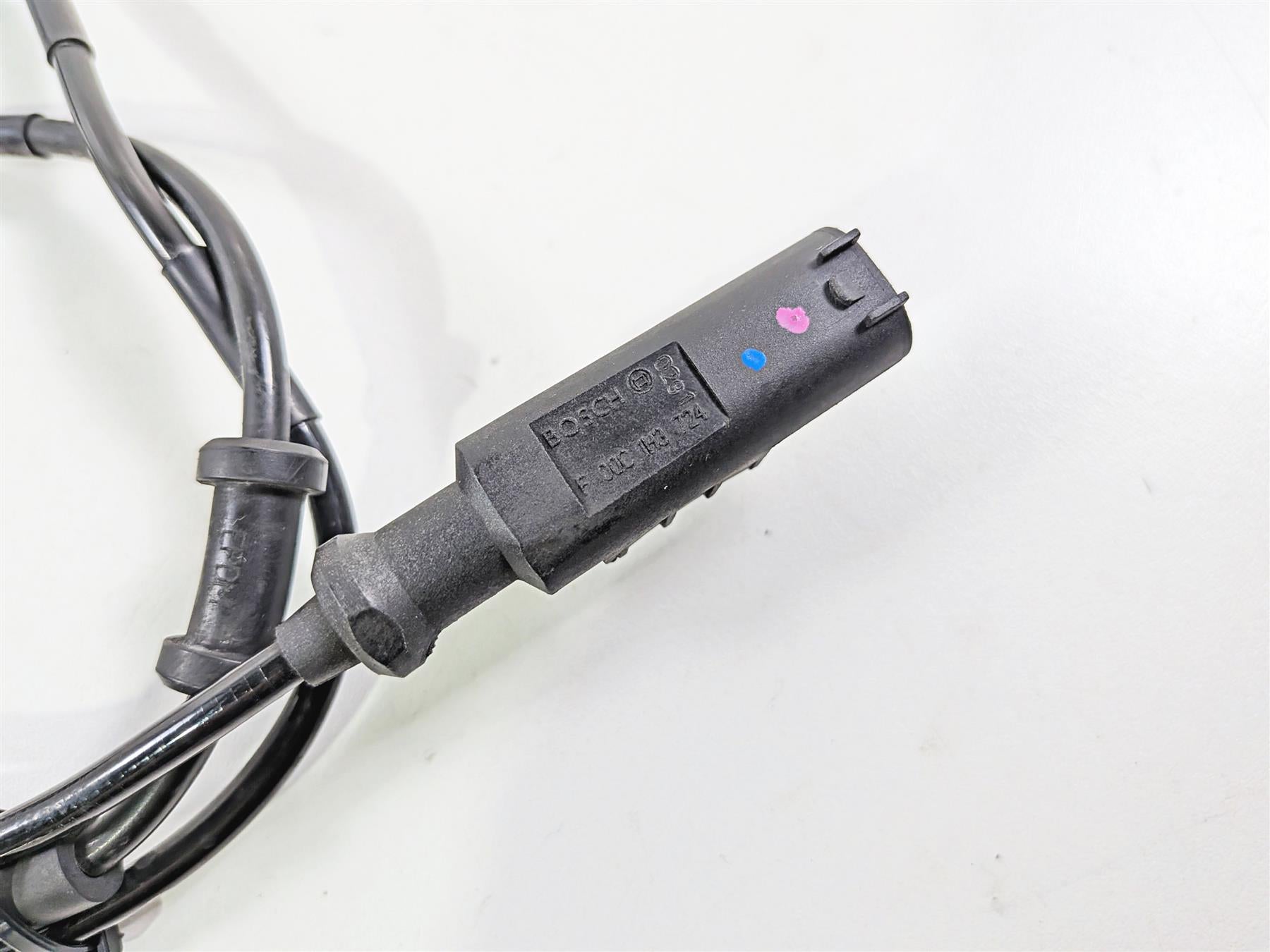 2022 Kawasaki ZX10R ZX1000 Ninja Rear Abs Brake Wheel Speed Sensor 21176-0980 {{ shop.shopifyCountryName }} - Mototech271