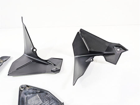 2015 BMW R1200GS K50 Plastic Frame Infill Cover Deflector Set 46618528678 {{ shop.shopifyCountryName }} - Mototech271
