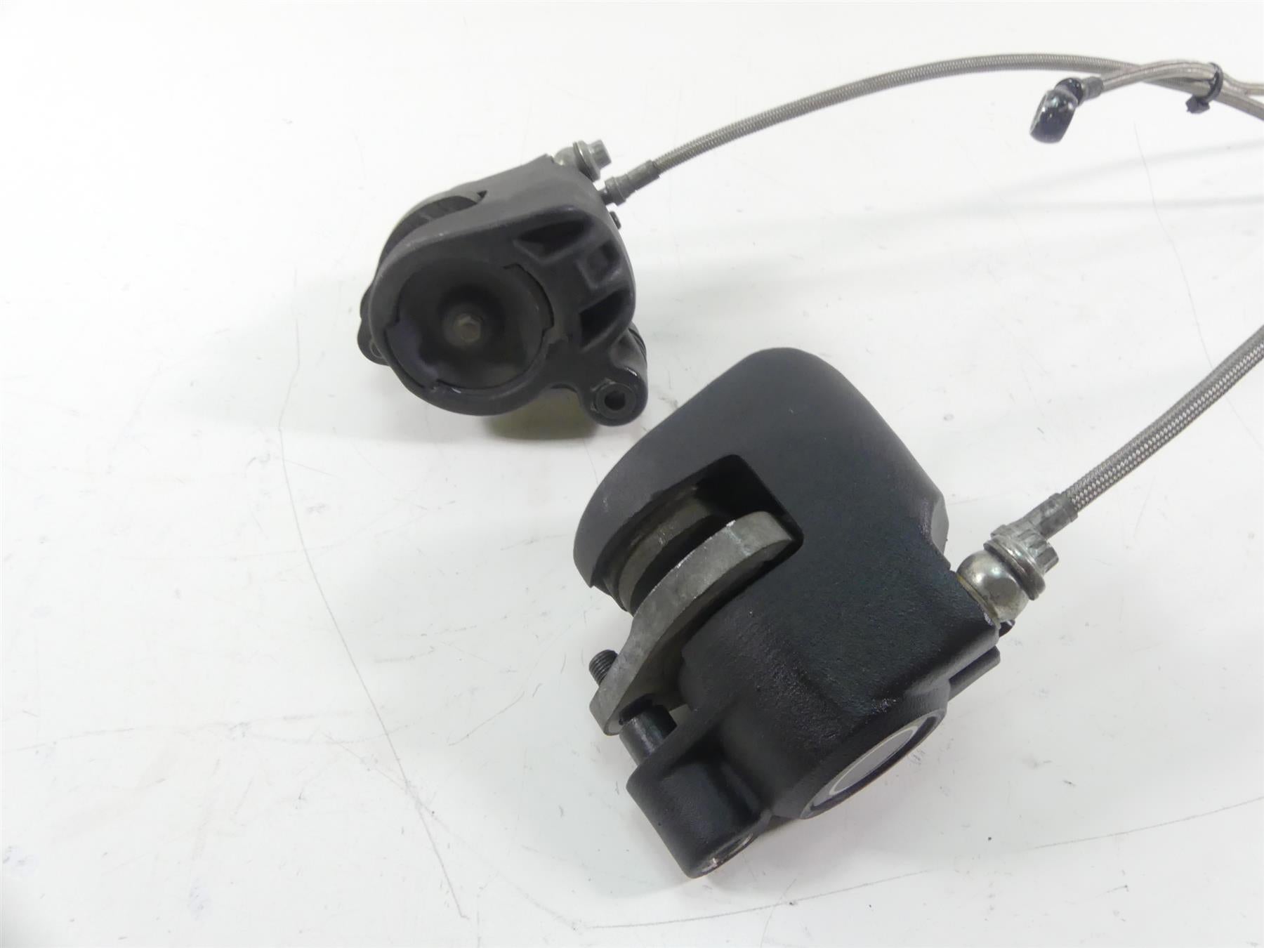 1995 Harley Dyna FXDL Low Rider Dual Front Brake Caliper Set 44023-83 44046-84 {{ shop.shopifyCountryName }} - Mototech271