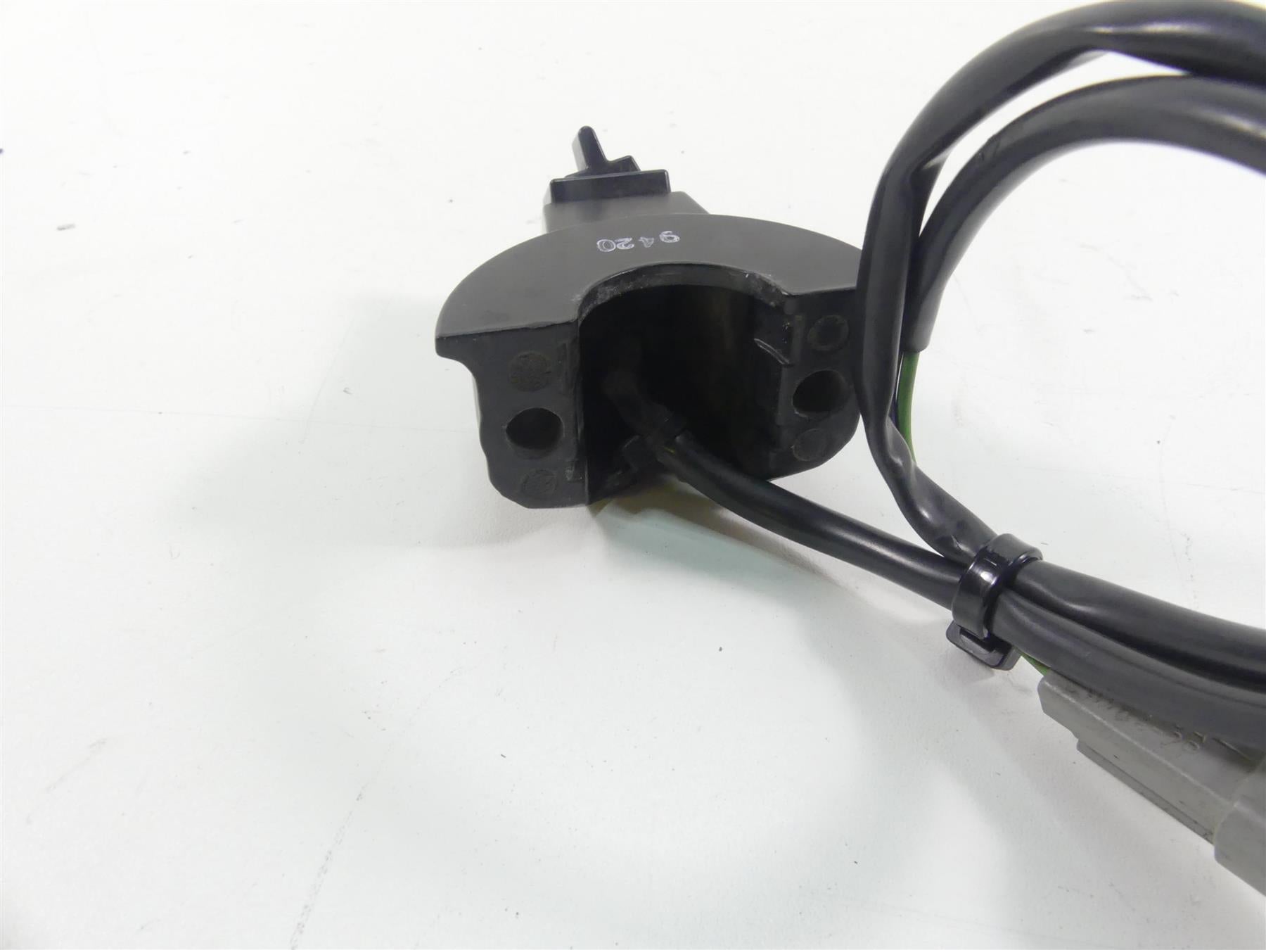1995 Harley Touring FLHTCU Electra Glide Clutch Perch Clamp PTT Switch 45043-89 {{ shop.shopifyCountryName }} - Mototech271