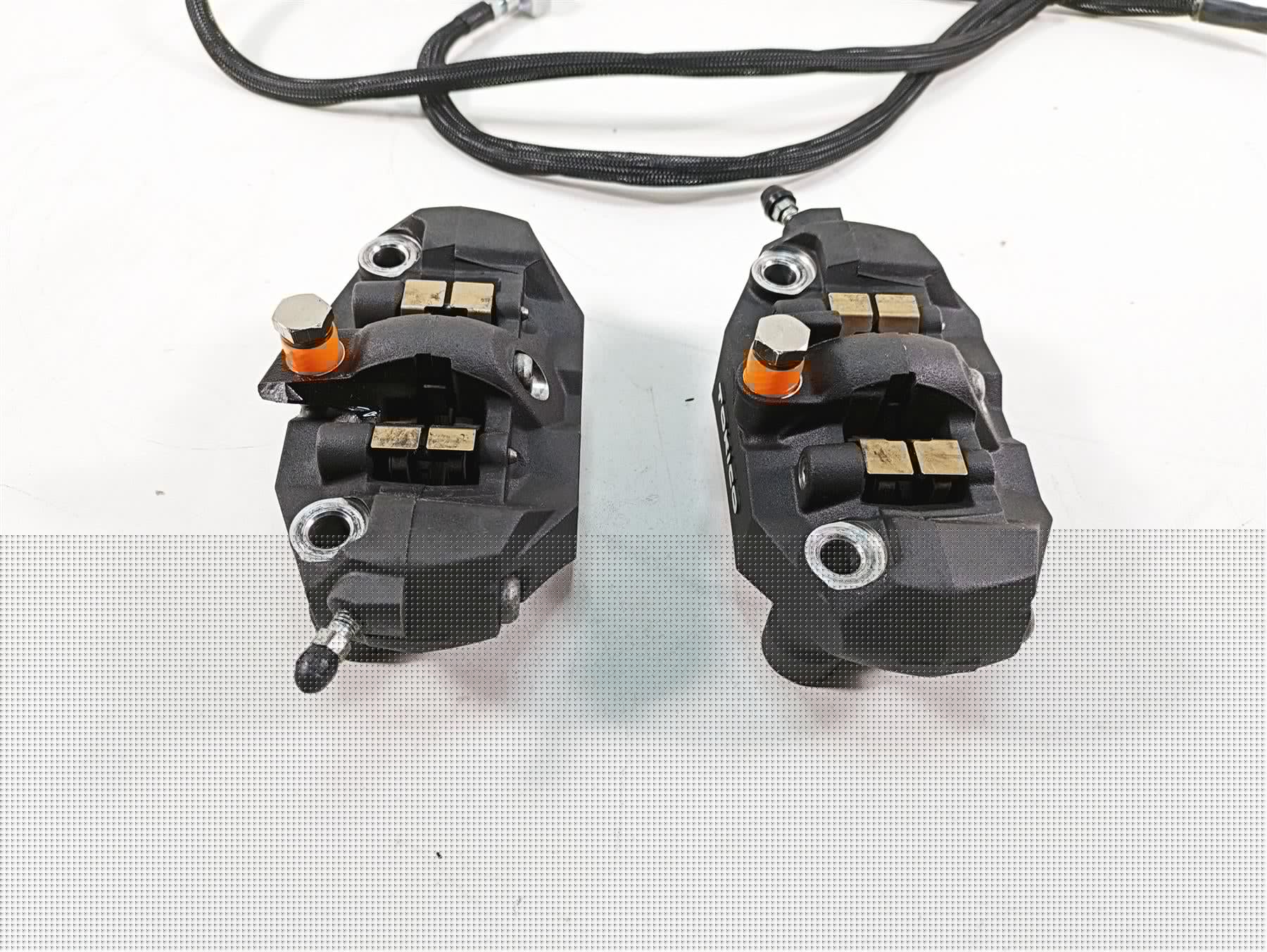 2016 Suzuki M109R VZR1800 Tokico Front Brake Caliper Set - Read 59100-41G40-999 {{ shop.shopifyCountryName }} - Mototech271