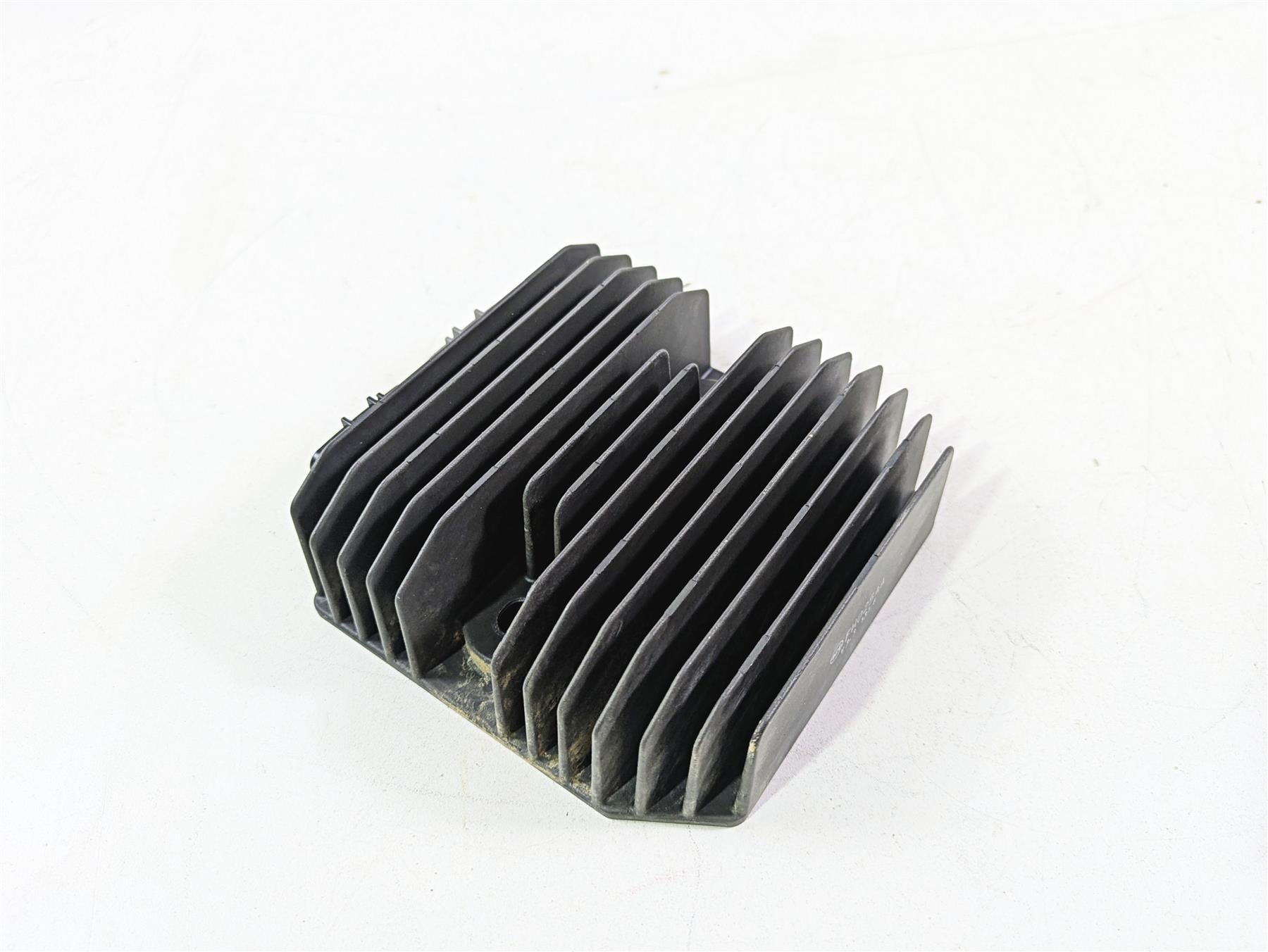 2023 Honda Talon SXS1000 S2R Rectifier Voltage Regulator - Read 31600-HL6-A01 {{ shop.shopifyCountryName }} - Mototech271
