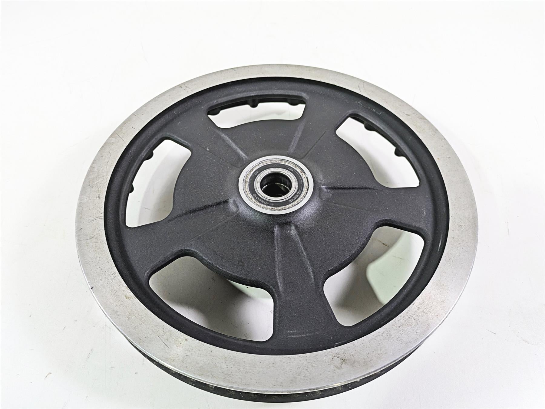 2010 Harley Touring FLHX Street Glide Rear Belt Sprocket Pulley 68T 1