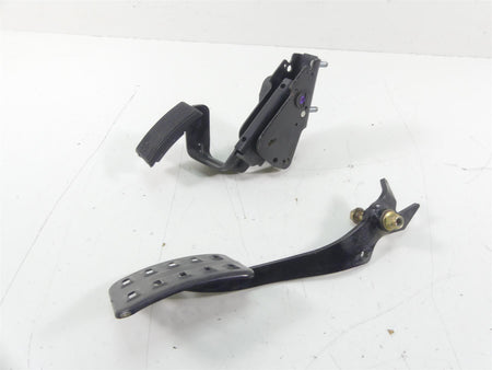 2020 Can-Am Commander 1000R XT Foot Accelerate Brake Pedal Set 707001166 {{ shop.shopifyCountryName }} - Mototech271