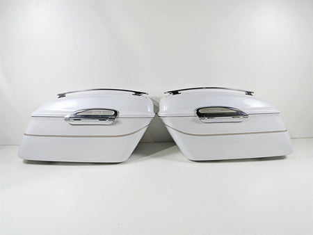 2006 Yamaha XVZ1300 Royal Star Left Right Saddle Bag Set White 4XY-Y2843-2H-P2 {{ shop.shopifyCountryName }} - Mototech271