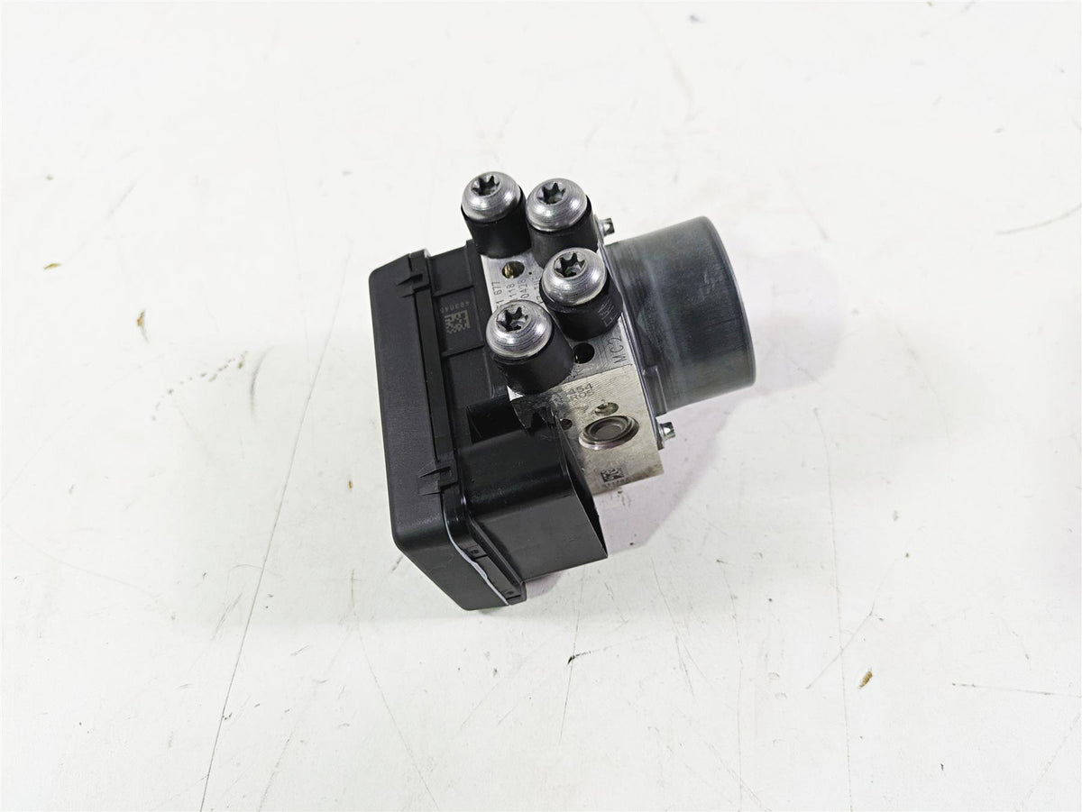 2017 BMW F800GS Adv K75 Abs Brake Pump Module 34518546851 {{ shop.shopifyCountryName }} - Mototech271