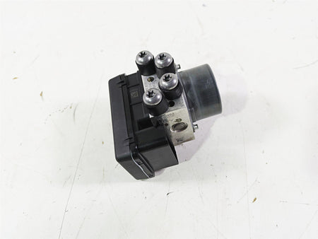 2017 BMW F800GS Adv K75 Abs Brake Pump Module 34518546851 {{ shop.shopifyCountryName }} - Mototech271