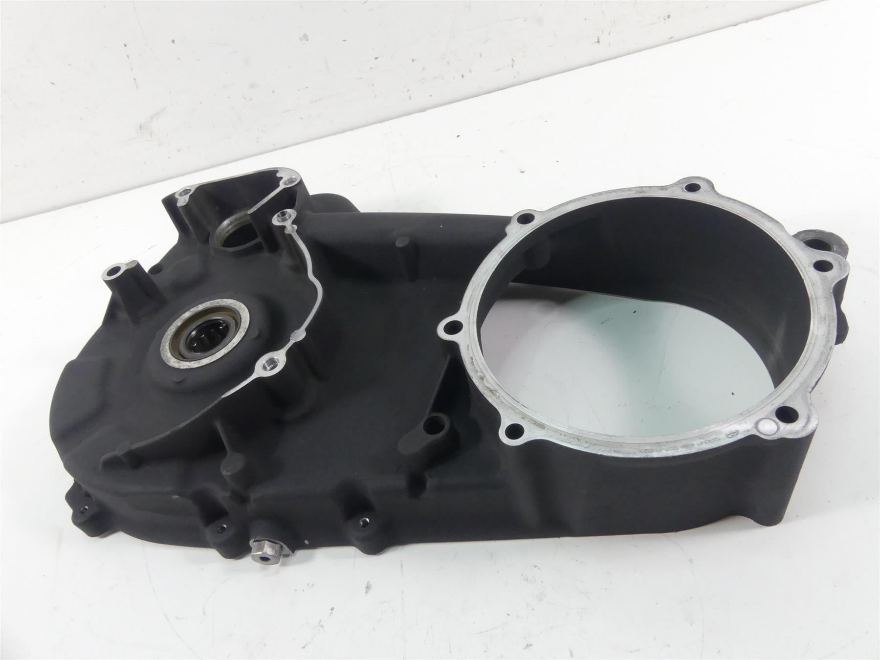 2011 Harley Touring FLTRU Road Glide Inner Primary Drive Clutch Cover 60677-07A {{ shop.shopifyCountryName }} - Mototech271
