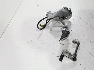 2002 Honda GL1500 CD Valkyrie Deluxe Front Footpeg & Pedal Set 50615-MZ0-000 | Mototech271