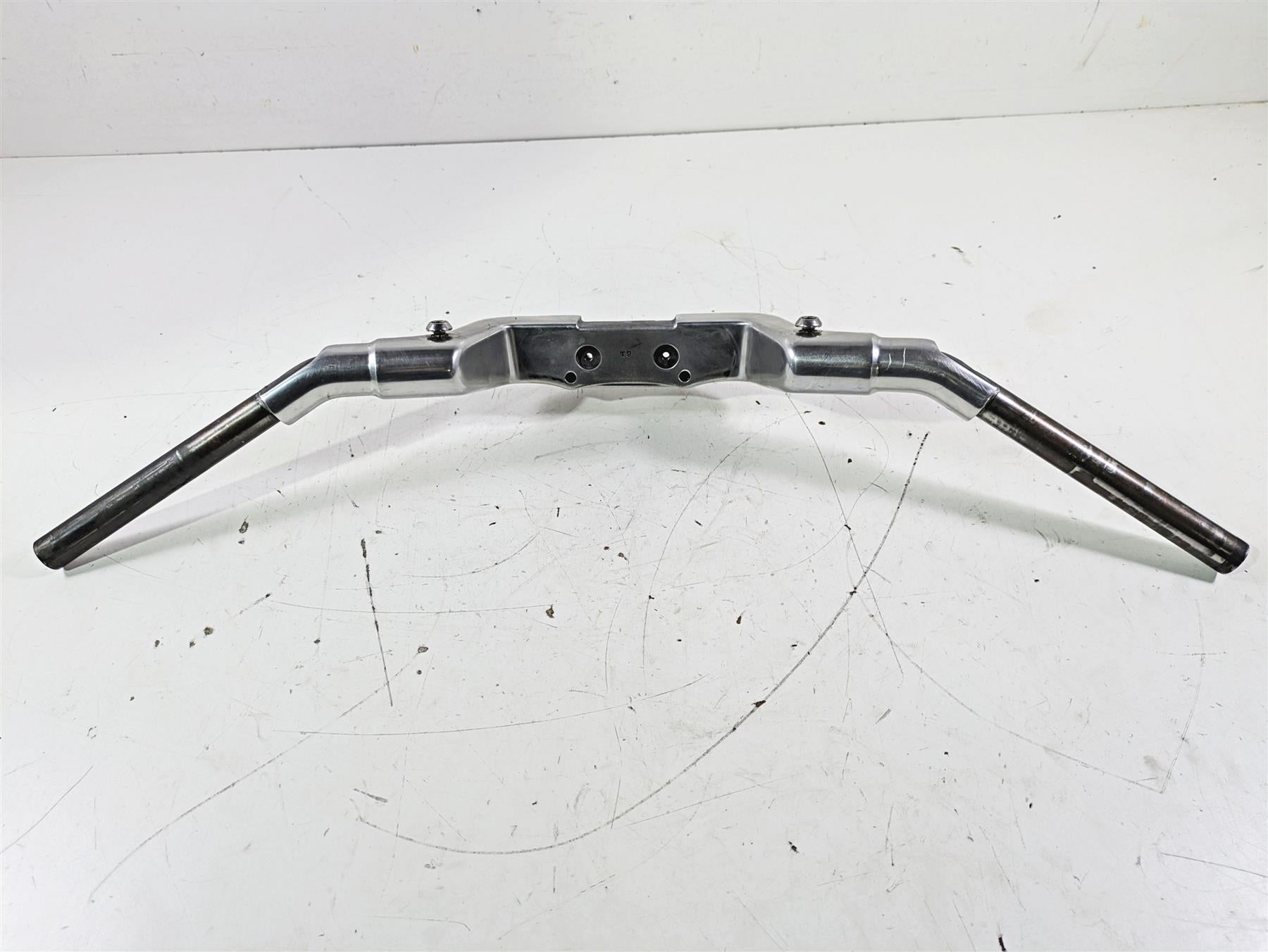 2012 Harley VRSCF Muscle V Rod Straight Handlebar Handle Bar 56012-09 {{ shop.shopifyCountryName }} - Mototech271