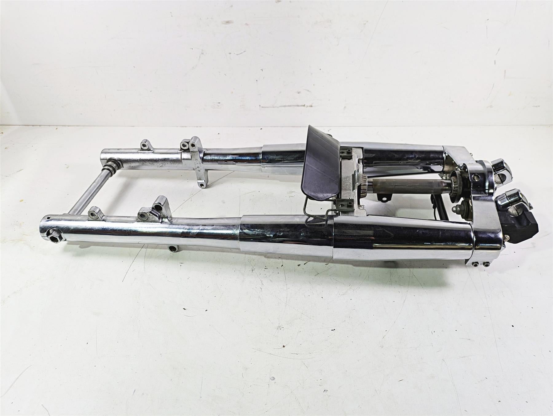 2004 Yamaha XVZ1300 Royal Star Front Fork Triple Tree Covers Set 4XY-23102-10-00 {{ shop.shopifyCountryName }} - Mototech271