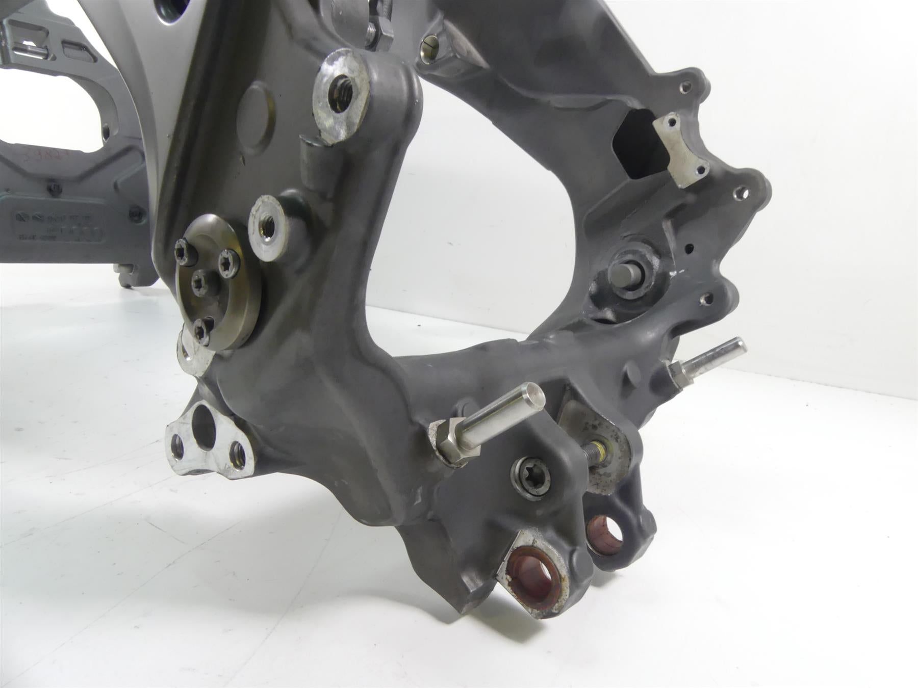 2015 BMW K1600GT K48 Straight Main Frame Chassis - Slvg 46517727922 46517722205 {{ shop.shopifyCountryName }} - Mototech271