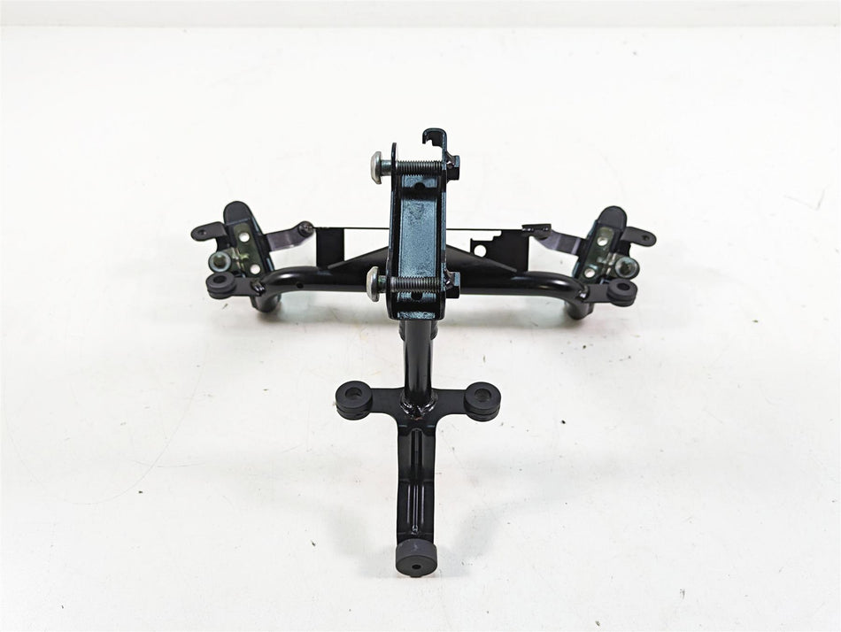 2002 Yamaha FZ1 FZS1000 Fazer Front Fairing Stay Holder Carrier 5LV-28356-00-00 {{ shop.shopifyCountryName }} - Mototech271