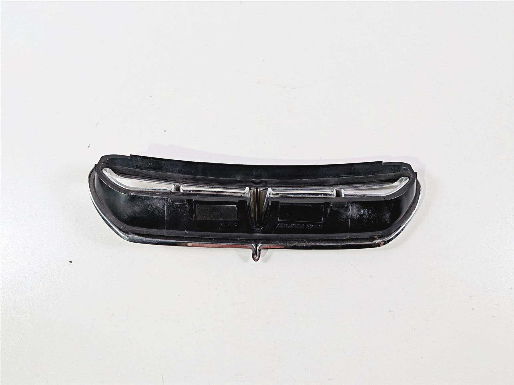 2016 Harley Touring FLHX Street Glide Front Chrome Air Duct Inlet Vent 29200007 {{ shop.shopifyCountryName }} - Mototech271