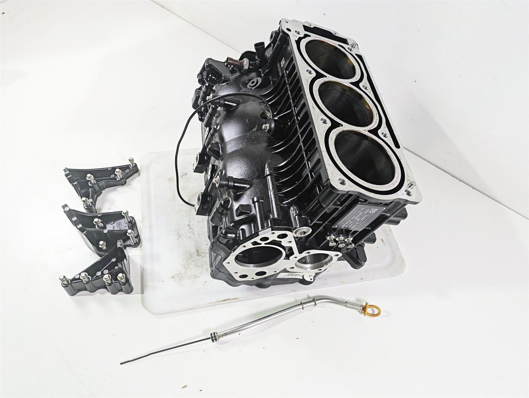 2024 Sea-Doo GTX 230 Engine Crank Motor Case Jug Set 420893514 {{ shop.shopifyCountryName }} - Mototech271