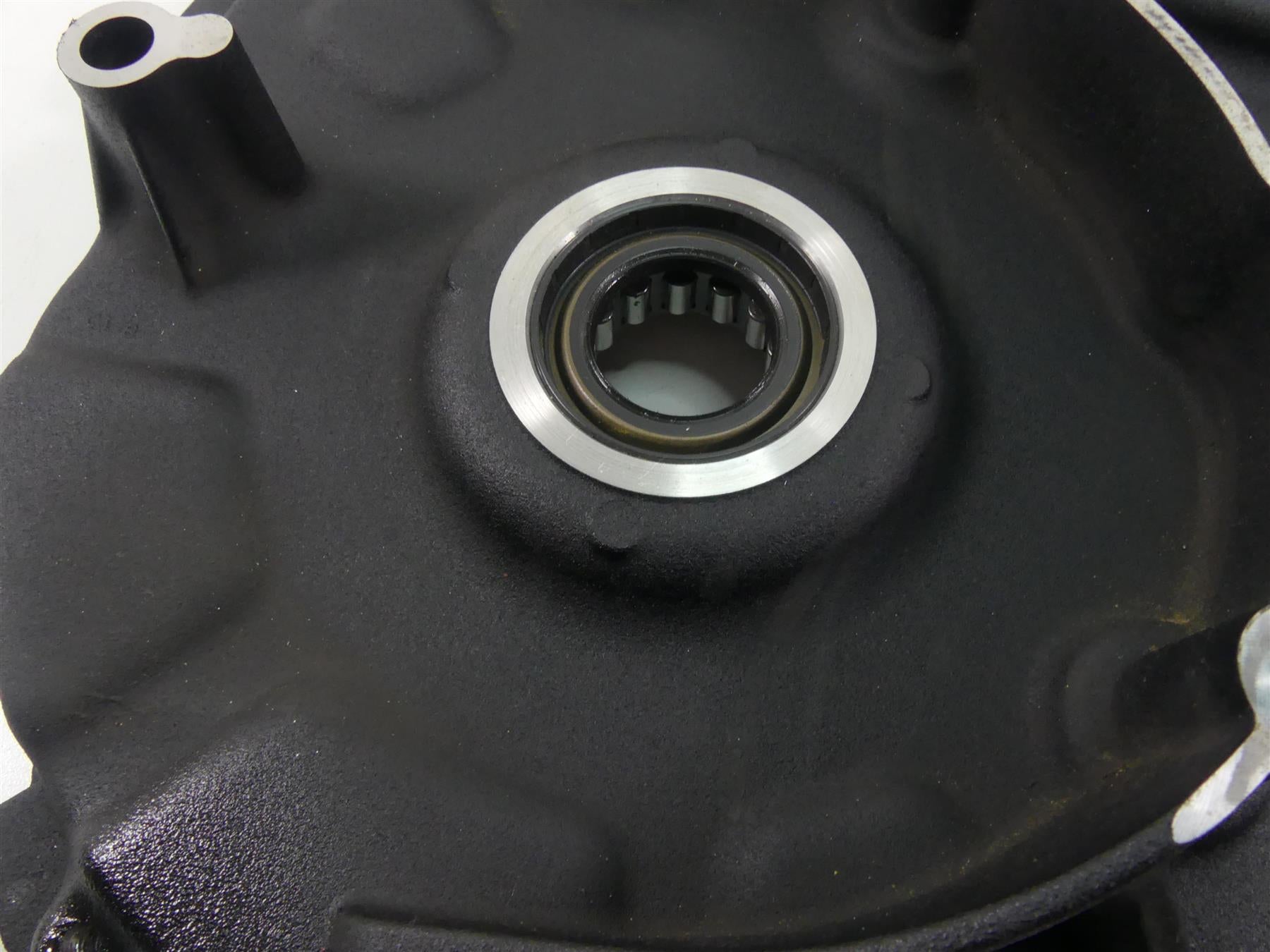 2022 Harley Softail FXBBS Street Bob Inner Primary Drive Clutch Cover 36500099 {{ shop.shopifyCountryName }} - Mototech271