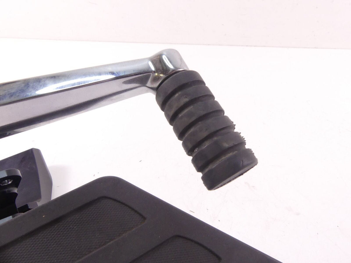 2009 Victory Vision Tour Right Rider Floor Foot Board Brake Pedal Set 5135045 {{ shop.shopifyCountryName }} - Mototech271