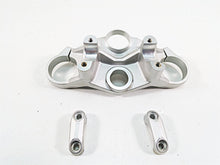 Load image into Gallery viewer, 2016 BMW R1200R K53 Upper Triple Tree Steering Clamp 55mm 31428525324
