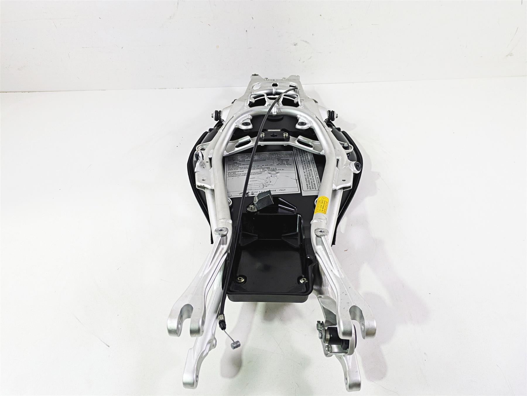 2012 Mv Agusta F4 RR Subframe & Inner Fender - Read 8000B5268 {{ shop.shopifyCountryName }} - Mototech271