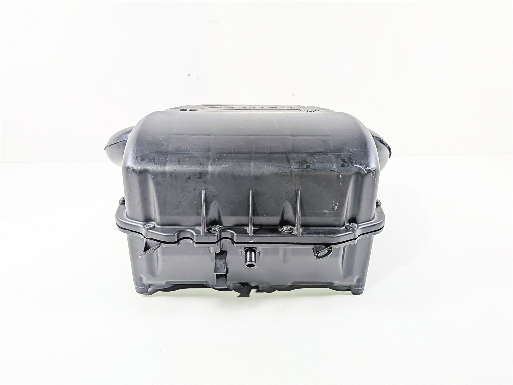 2023 Yamaha MT10 MTN1000 Air Box Cleaner Filter Set B5Y-14411-00-00 {{ shop.shopifyCountryName }} - Mototech271