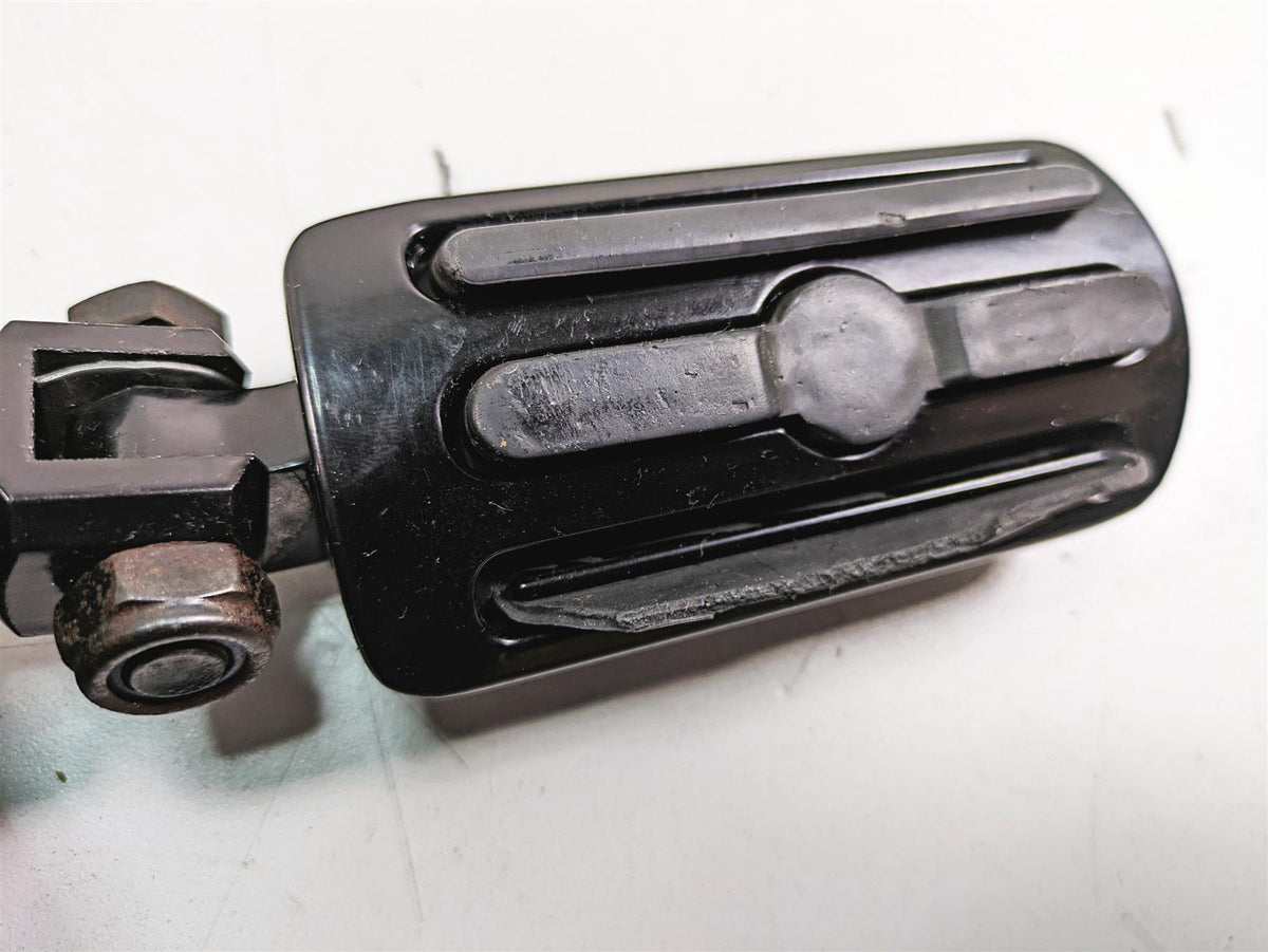 2009 Harley Softail FLSTSB Cross Bones Aftermarket Black Highway Peg Set {{ shop.shopifyCountryName }} - Mototech271