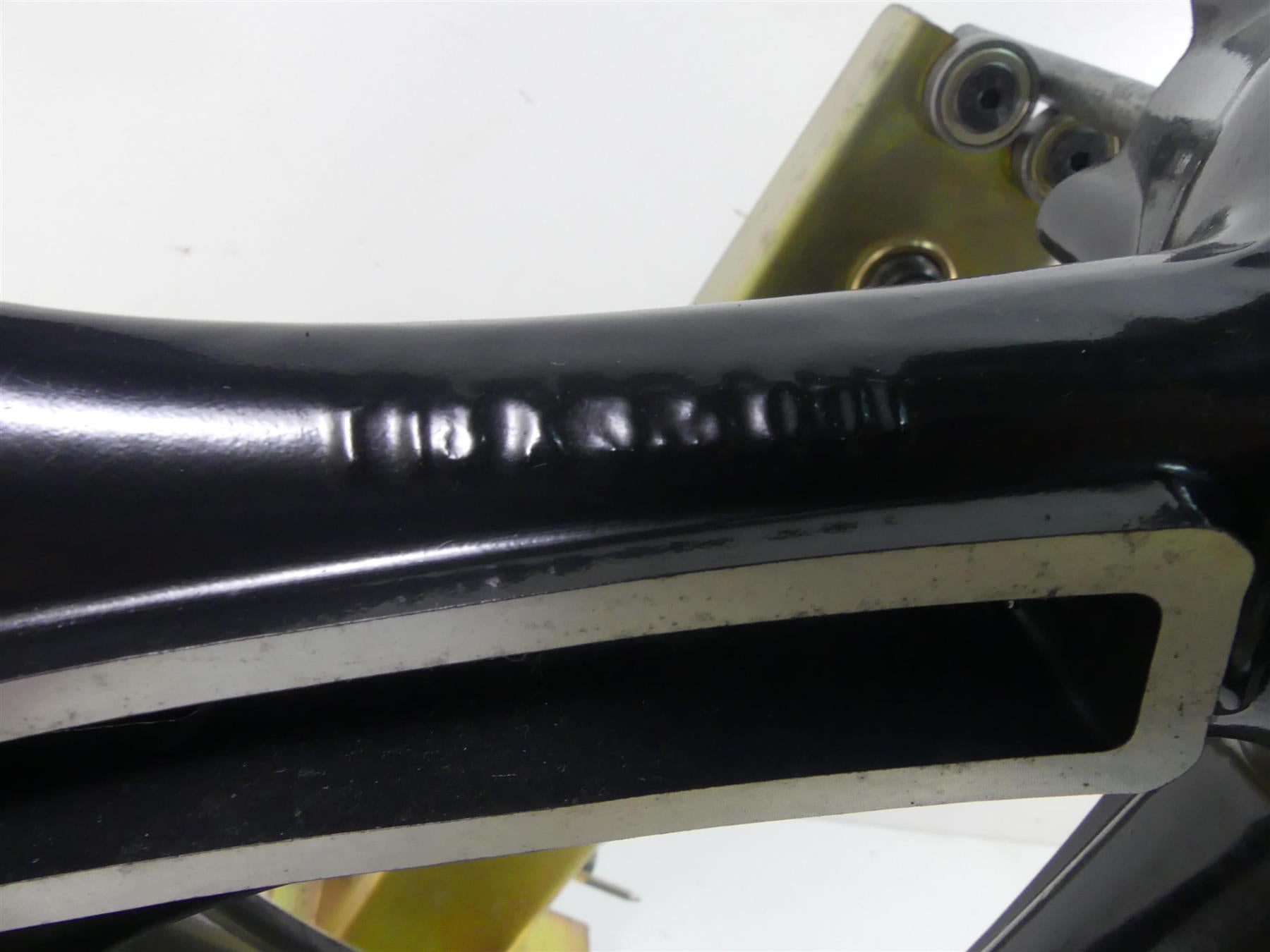 2013 Victory Cross Country Front Straight 18x3.5 Wheel Rim 1521383 {{ shop.shopifyCountryName }} - Mototech271