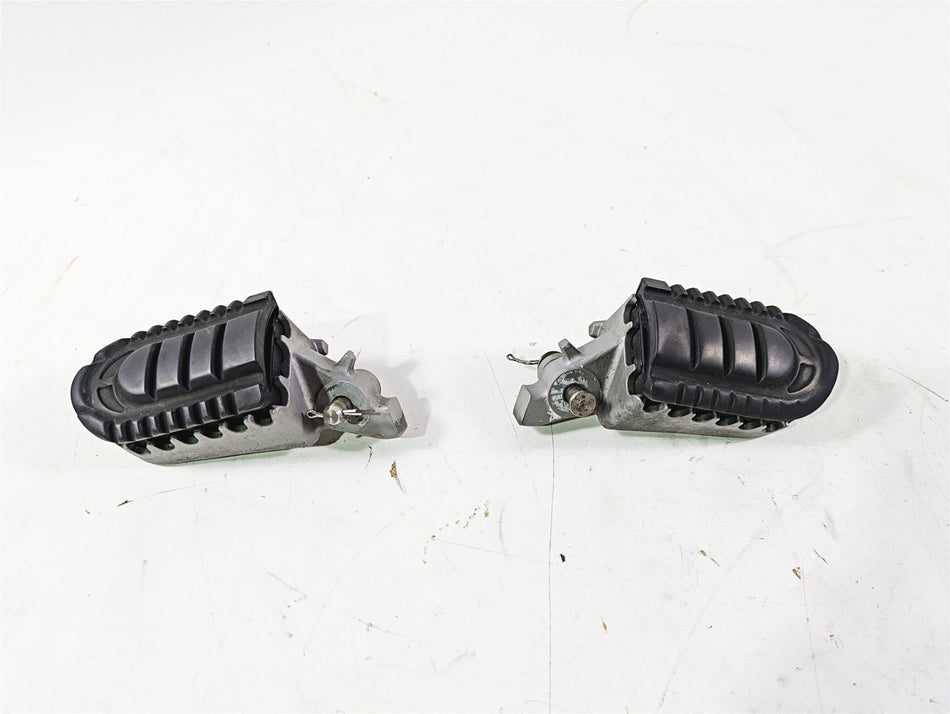 2017 BMW F800GS Adv K75 Front Footpeg Foot Peg Rest Set 77258533661 77258533662 {{ shop.shopifyCountryName }} - Mototech271