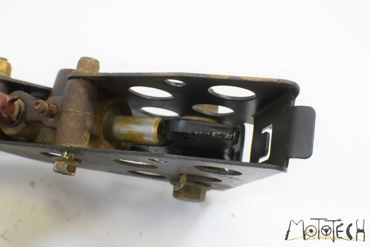 2017 Polaris Sportsman 850 High Lifter Rear Brake Master Cylinder 1913033 {{ shop.shopifyCountryName }} - Mototech271