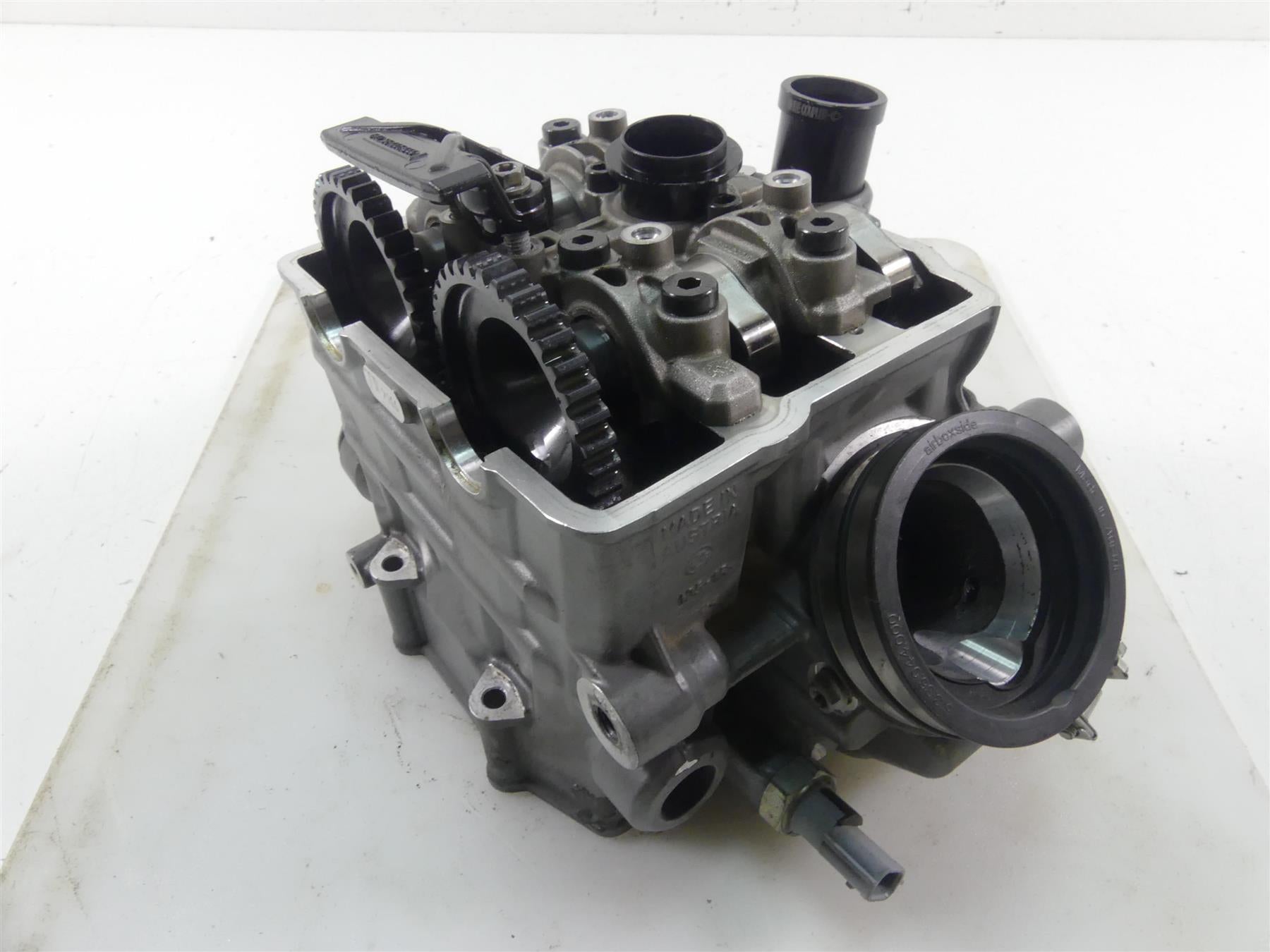 2015 KTM 1290R Super Duke Rear Cylinderhead Cylinder Head 6133612010024 {{ shop.shopifyCountryName }} - Mototech271
