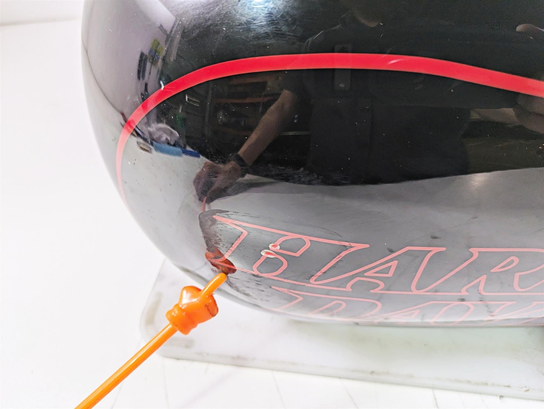 2015 Harley FXDL Dyna Low Rider Fuel Gas Petrol Tank -READ 61593-10 {{ shop.shopifyCountryName }} - Mototech271