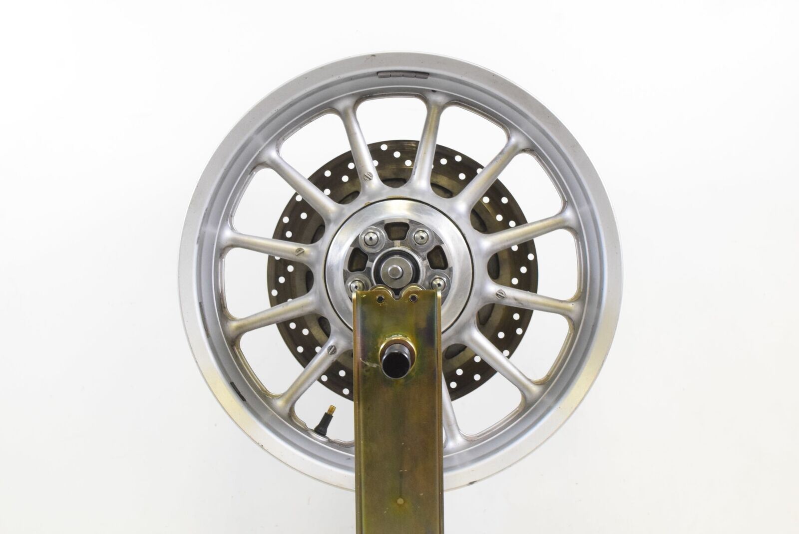 2014 Yamaha XV1900 Stratoliner S Straight Rear Wheel Rim 17x5.5 1D7-25338-10-35 | Mototech271