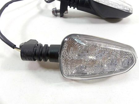 2022 Triumph Speed Triple 1200 RS Front Blinker Turn Signal Set T2704035 {{ shop.shopifyCountryName }} - Mototech271