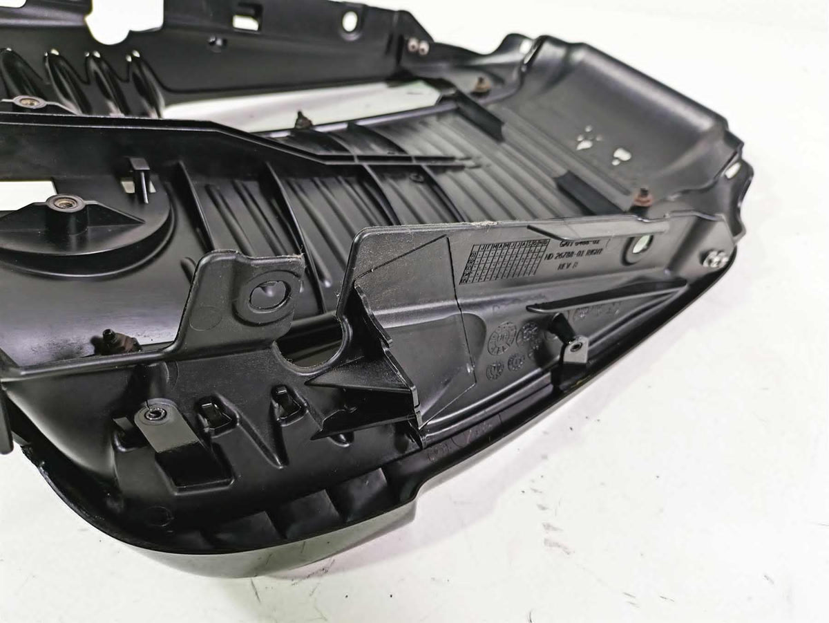 2013 Harley VRSCDX Night Rod Sp Radiator Center Cover Fairing 26813-08A 26788-08 {{ shop.shopifyCountryName }} - Mototech271