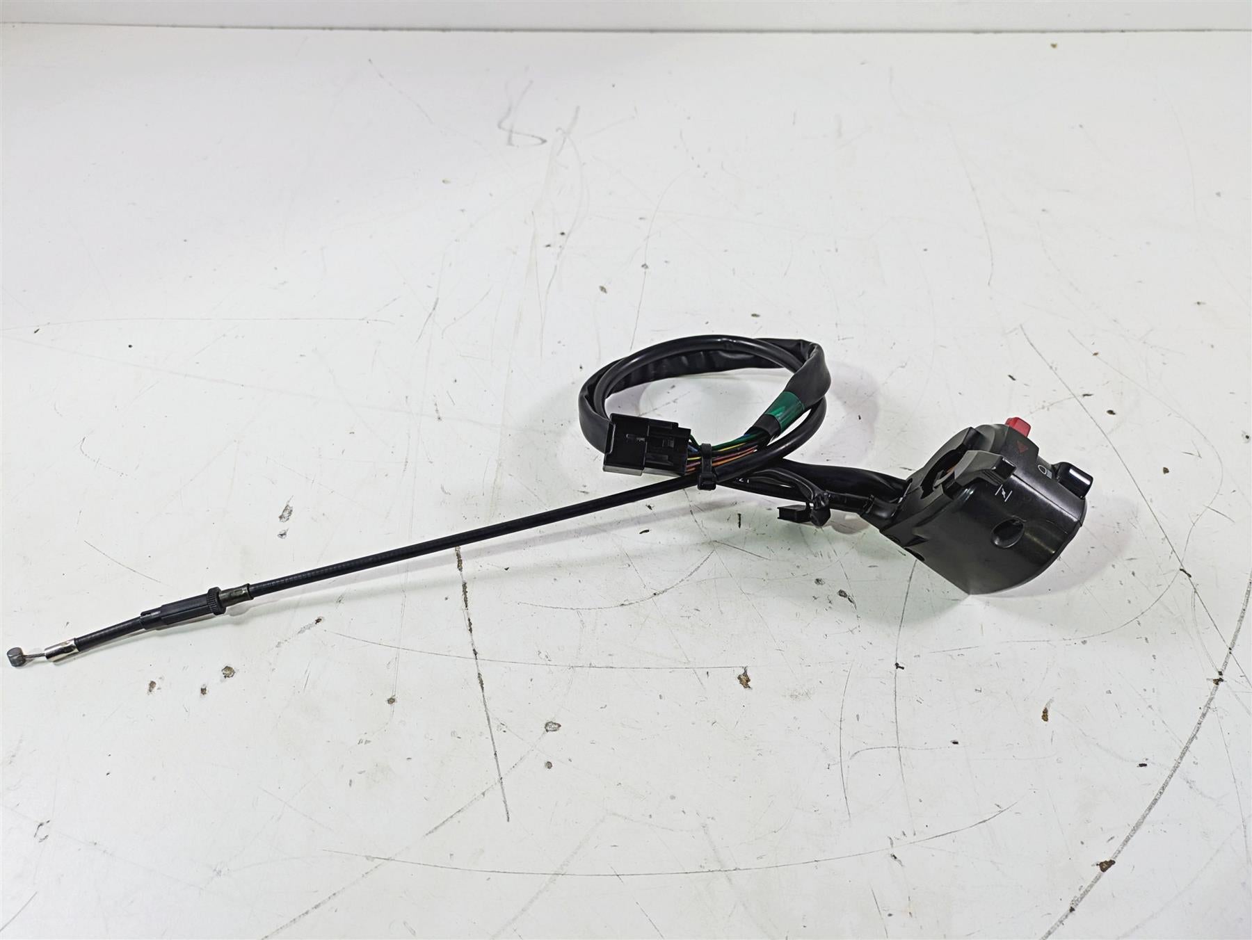 2005 Kawasaki ZX12R Ninja Left Hand Turn Signal Control Switch 46091-0031 {{ shop.shopifyCountryName }} - Mototech271