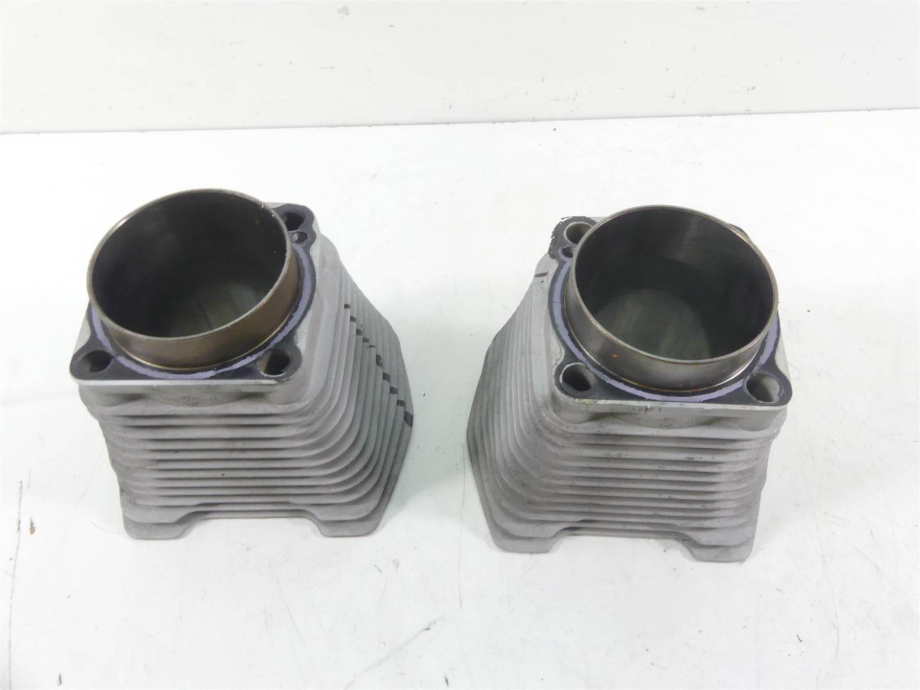 2000 Harley Dyna FXR4 CVO Super Glide Cylinder Jug Barrel & Piston Read 16584-83 {{ shop.shopifyCountryName }} - Mototech271
