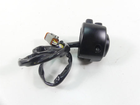 2006 Harley VRSCD Night Rod Left Hand Lights Blinker Control Switch 71682-06A {{ shop.shopifyCountryName }} - Mototech271