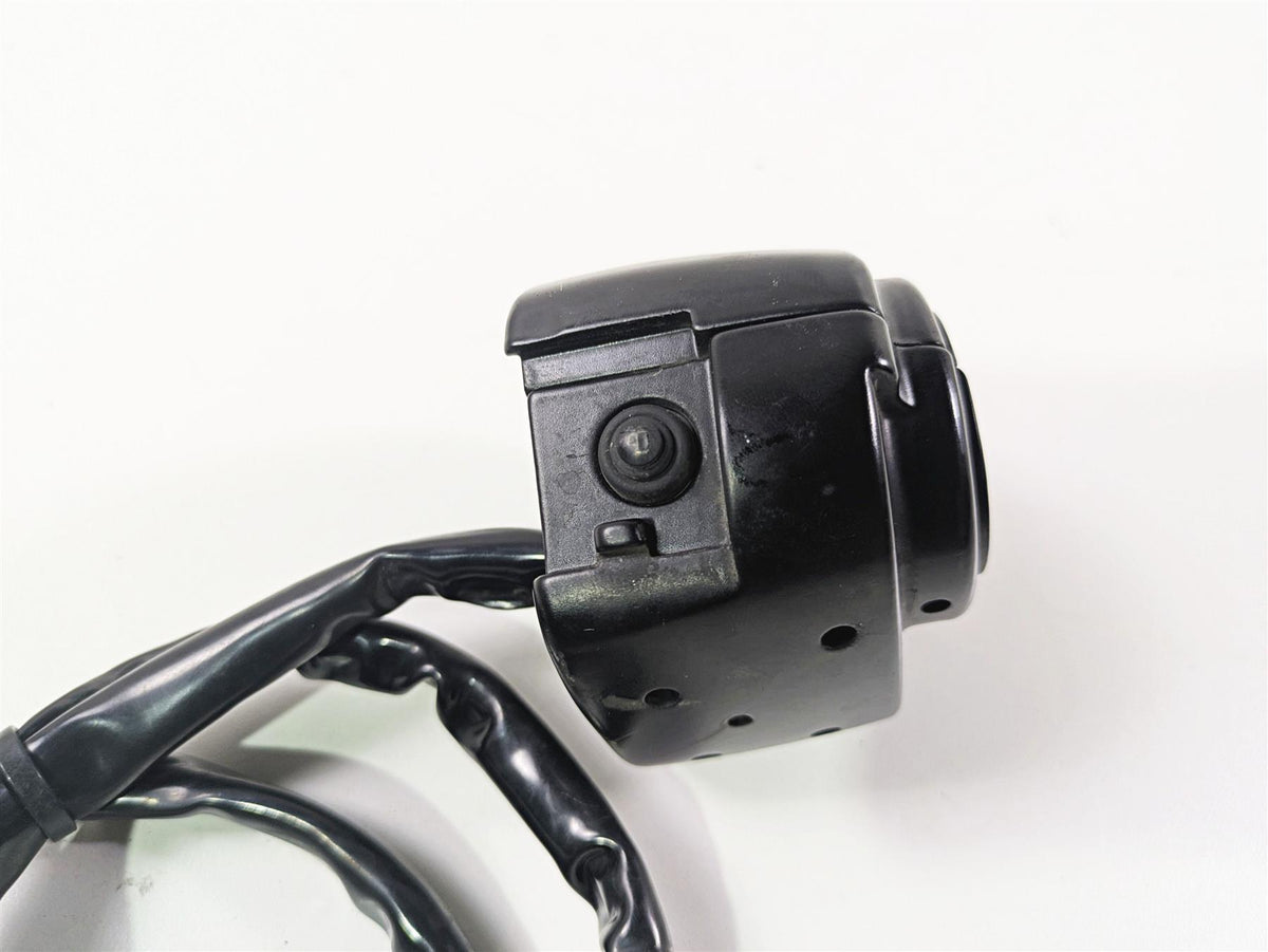 2009 Harley FXDC Dyna Super Glide Left Hand Lights Control Switch 71682-06A {{ shop.shopifyCountryName }} - Mototech271