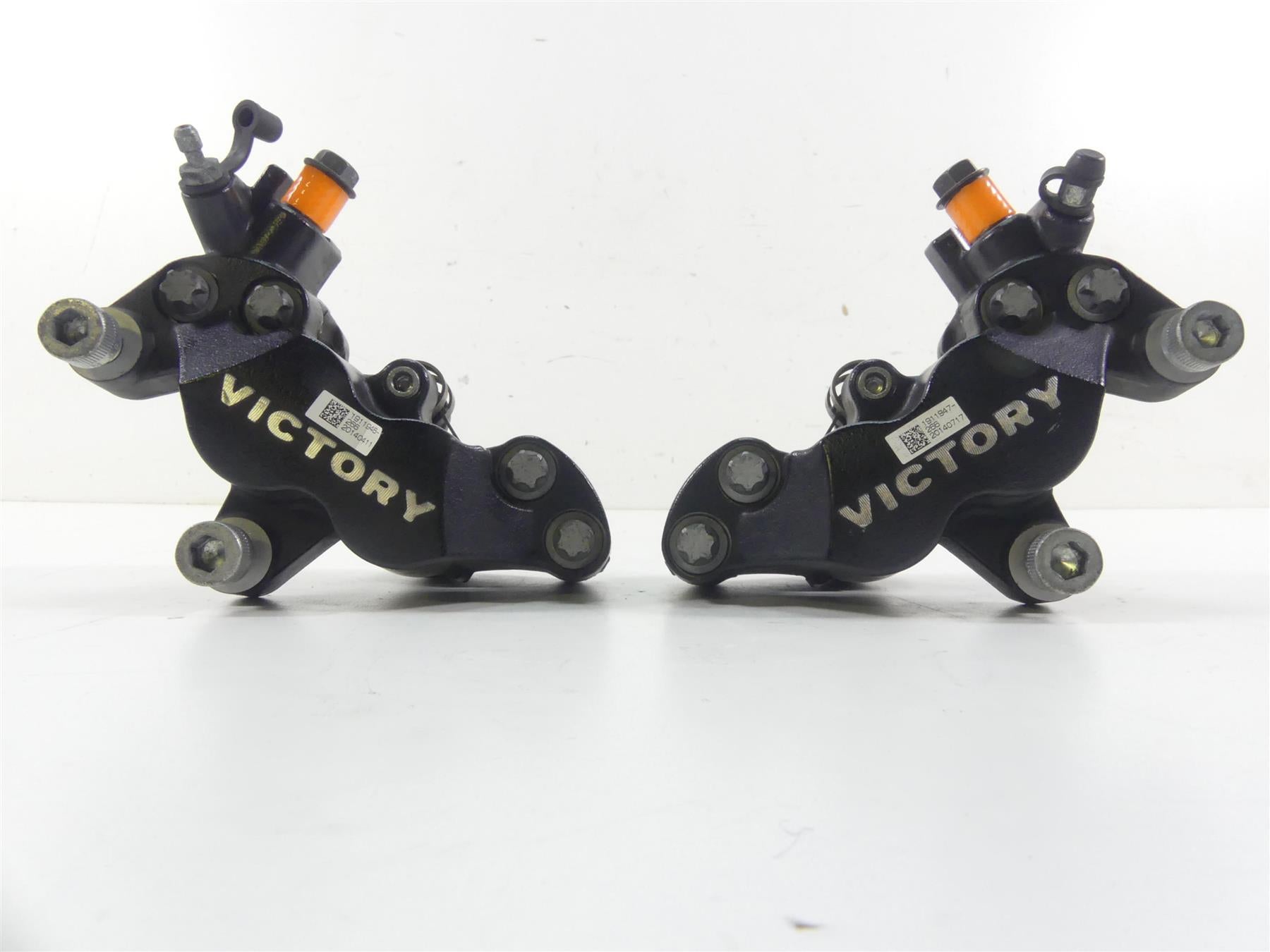 2015 Victory Cross Country Tour Front Brake Abs Caliper Set 1911946 1911947 {{ shop.shopifyCountryName }} - Mototech271