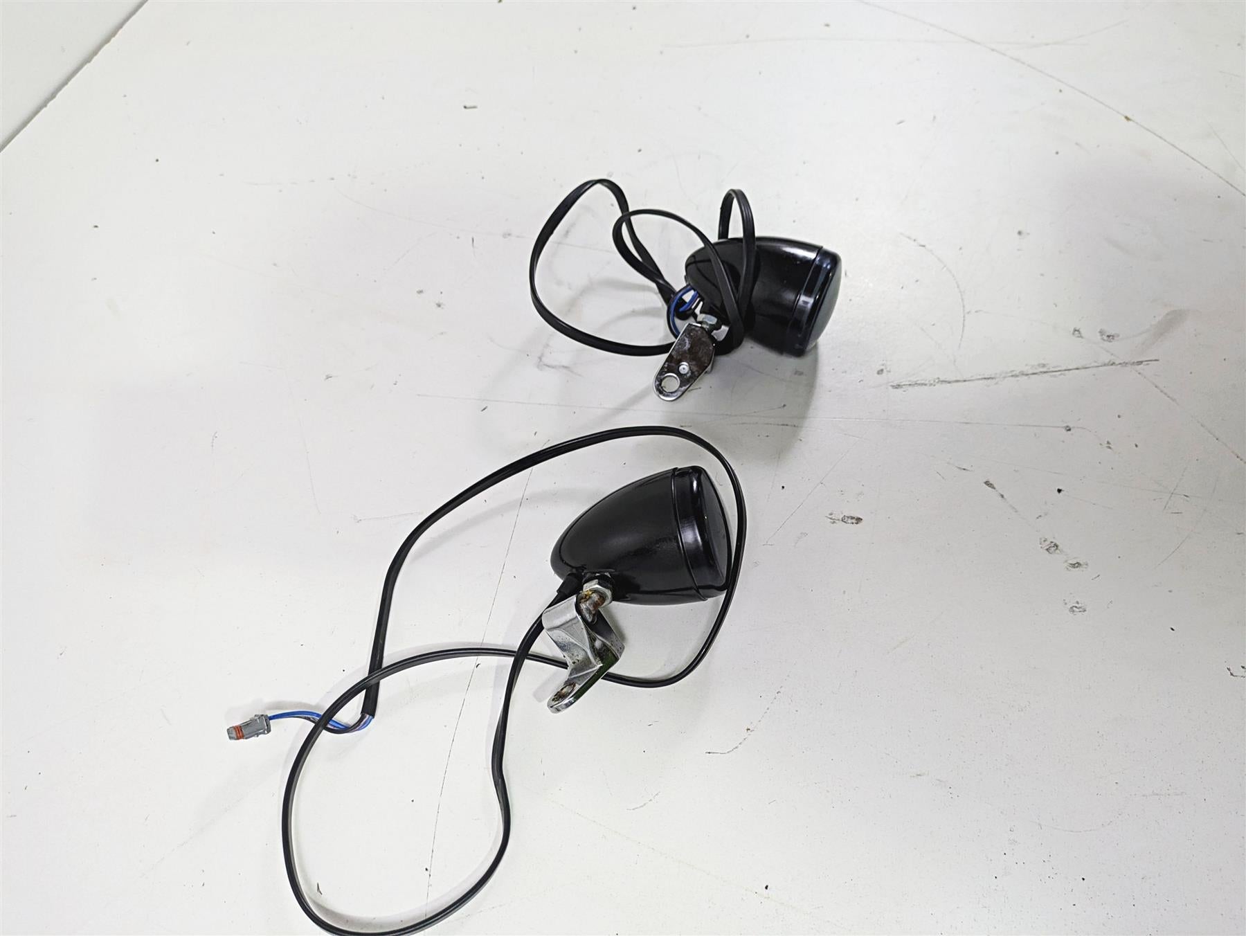 2017 Harley FLS Softail Slim Front Smoked Blinker Turn Signal Set -Read 67800523 {{ shop.shopifyCountryName }} - Mototech271