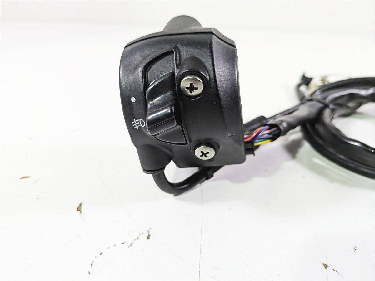 2016 Moto Guzzi Stelvio 1200 8V NTX Right Hand Start Stop Control Switch 886159 {{ shop.shopifyCountryName }} - Mototech271