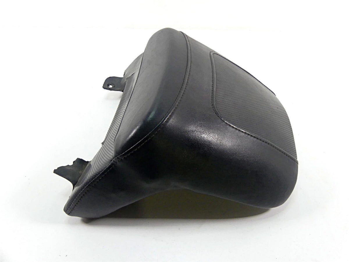 2014 Harley VRSCF Muscle V-Rod Rear Passenger Seat Saddle Pillion -Read 52438-09 {{ shop.shopifyCountryName }} - Mototech271
