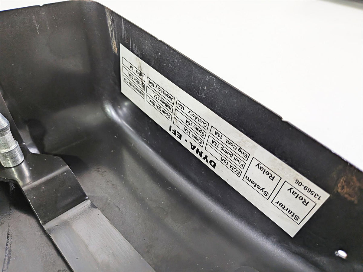 2008 Harley FXDSE CVO Dyna Black Electric Holder Tray & Side Cover 70367-04-Mototech271