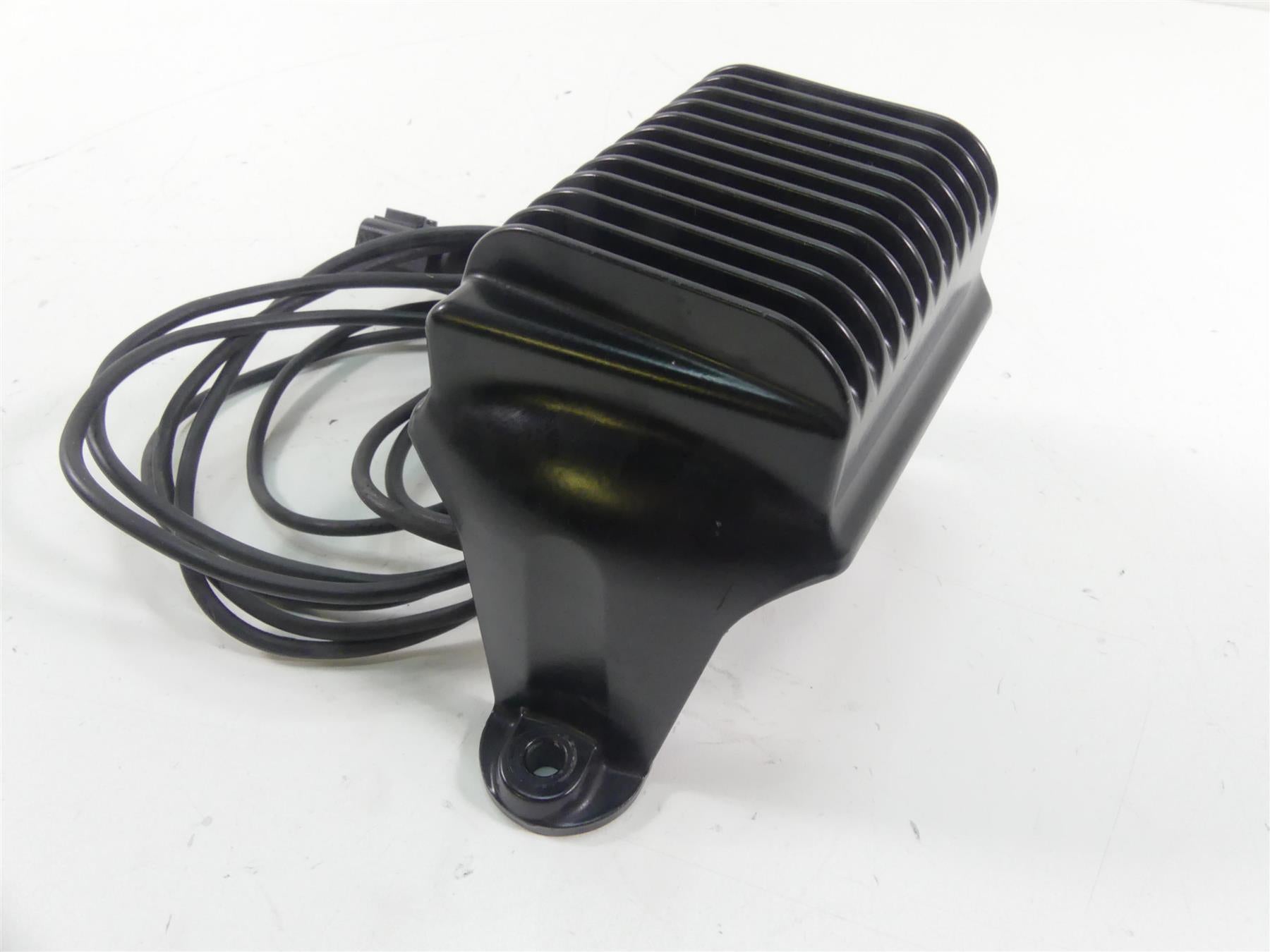 1999 Harley Touring FLHTCUI Electra Glide Rectifier Voltage Regulator 74505-97A {{ shop.shopifyCountryName }} - Mototech271