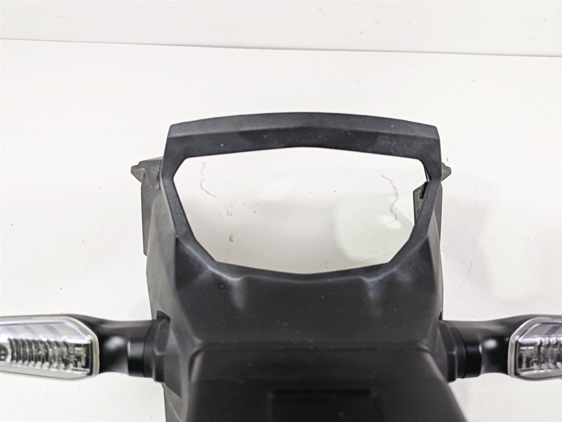 2020 Suzuki V-Strom 1050 XT Plate Holder Blinker Taillight Set -Read 35710-31JA0 {{ shop.shopifyCountryName }} - Mototech271