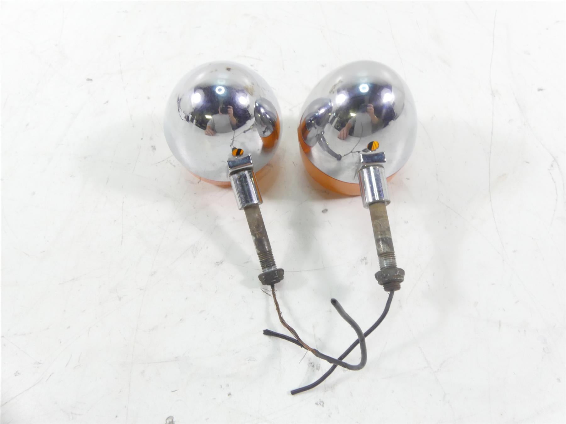 1995 Harley Dyna FXDL Low Rider Rear Blinker Turn Signal Set 68049-93 {{ shop.shopifyCountryName }} - Mototech271