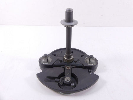 2010 BMW F800GS K72 Lower Triple Tree Steering Yoke 57mm + Cover 31427698362 {{ shop.shopifyCountryName }} - Mototech271