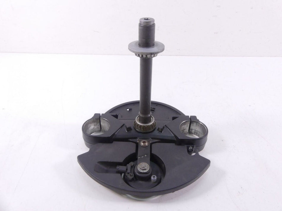 2010 BMW F800GS K72 Lower Triple Tree Steering Yoke 57mm + Cover 31427698362 {{ shop.shopifyCountryName }} - Mototech271