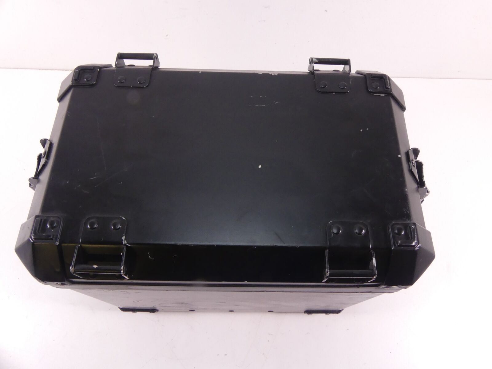 2010 BMW R1200GS Adventure K255 Right Saddlebag Saddle Bag Case 77418566458 {{ shop.shopifyCountryName }} - Mototech271